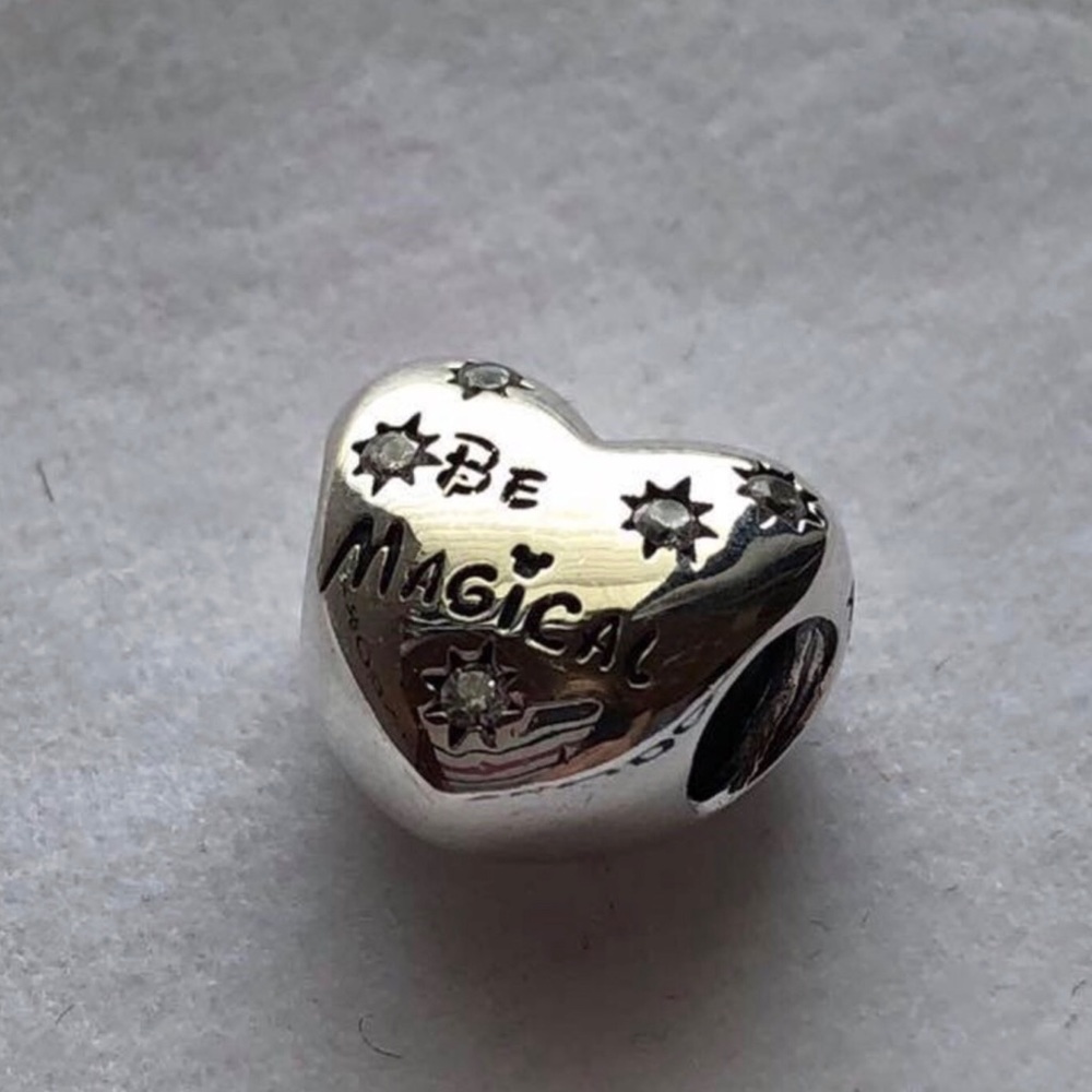 PANDORA CHARM - Picture 9 of 11